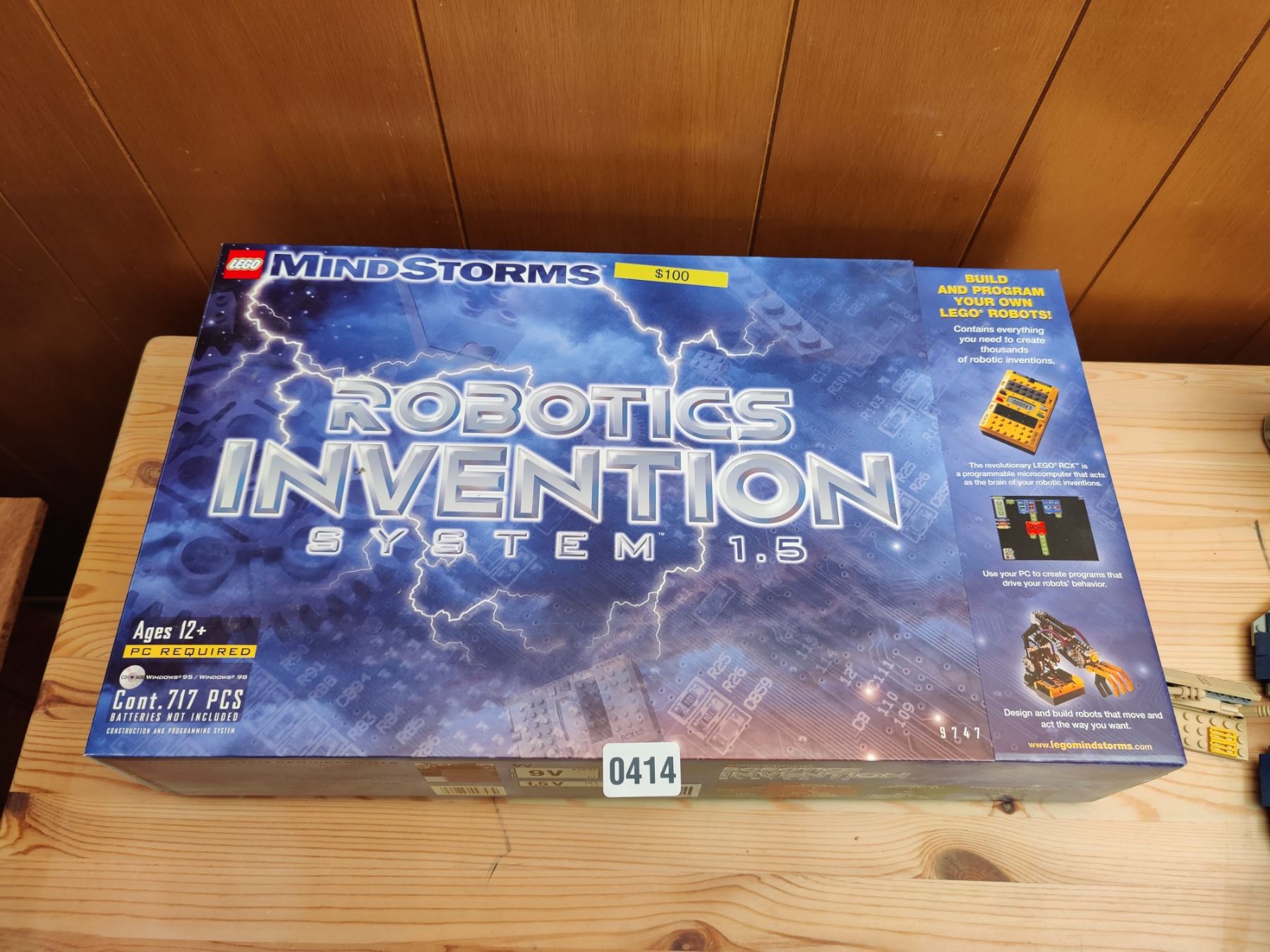 Lego MindStorms Robotics Invention System 1.5