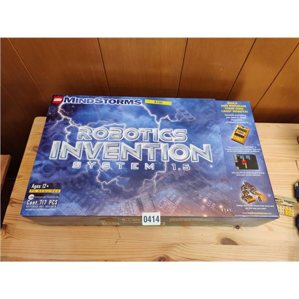Lego MindStorms Robotics Invention System 1.5
