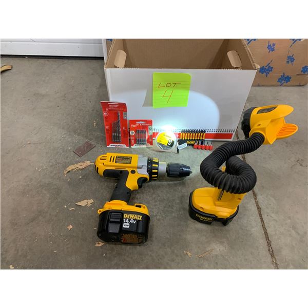 DeWalt 14.4v Drill & Lamp Set