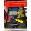 Image 1 : Assorted Drill Bits & Screwdrivers