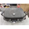 Image 1 : Portable Propane Grill