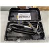 Image 1 : DeWalt D25301D DUST EXTRACTOR TELESCOPE W/ HOSE FOR SDS ROTARY HAMMERS