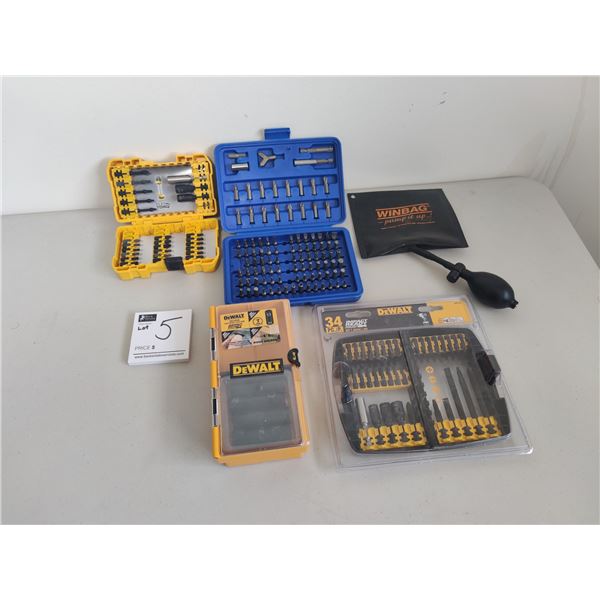 thumbnail image 2 of DEWALT 10-Piece Pivot Holder Set With Bit Bar - Perfect For Tight Spaces 2 of 12