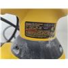 Image 2 : DeWalt Variable Speed Random Orbit Sander Model D26453