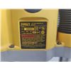 Image 2 : Dewalt 2 Horse Power Router DW621