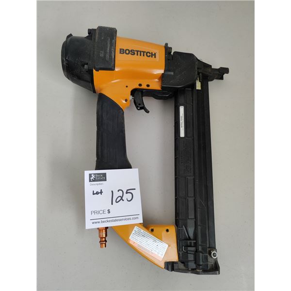 Bostictch Pnuematic Nail Gun