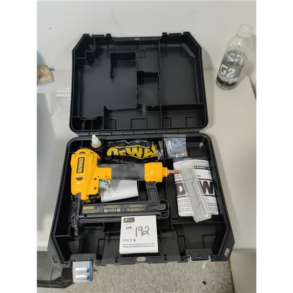 Dewalt Brad Nailer D51236 Beck Auctions Inc.