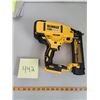 Image 1 : Dewalt Brushless 18GA Brad Nailer DCN680