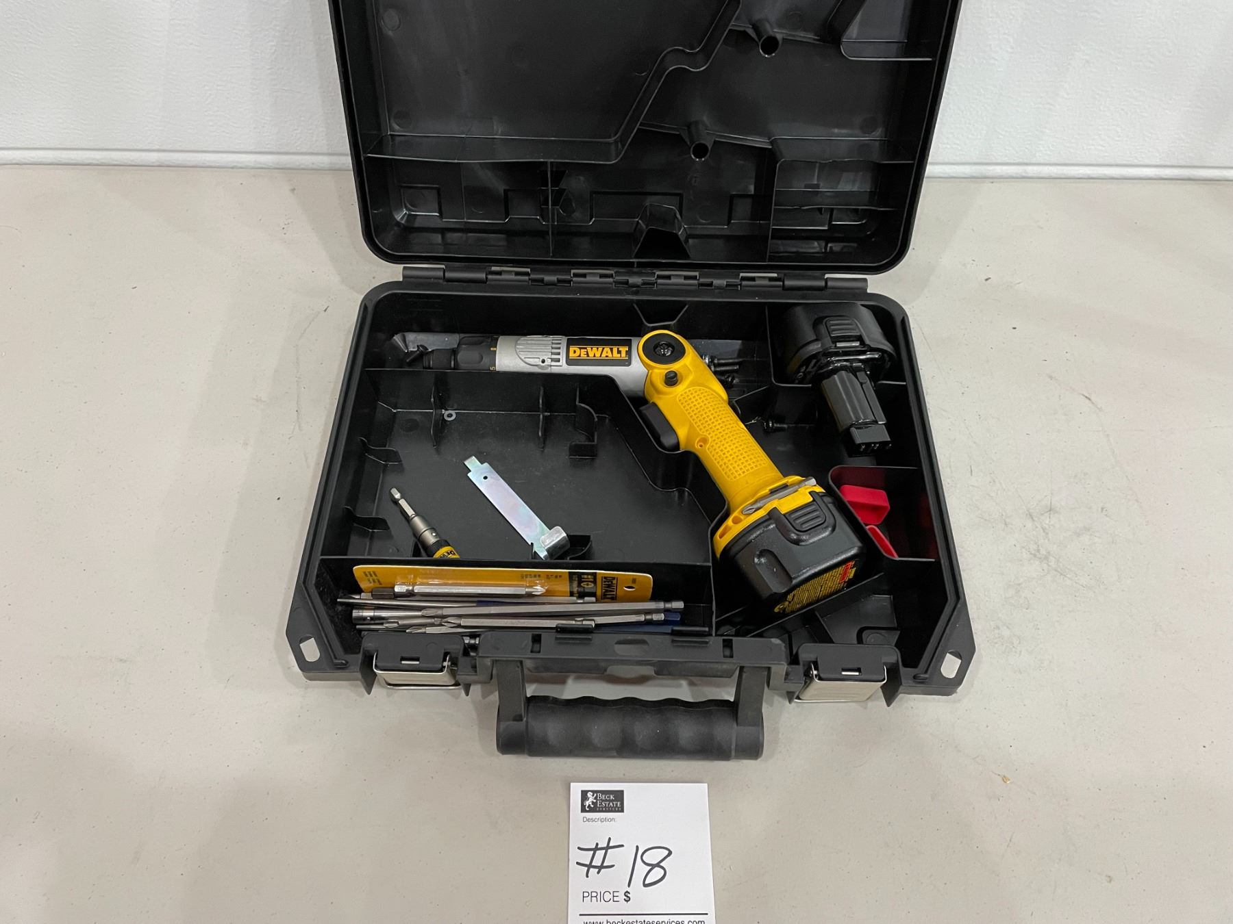 Dewalt Heavy Duty Cordless Screwdriver DW920 Extra Battery & Bits (No