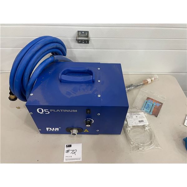 Fuji Spray Q5 Platinum with Hose & Accessories