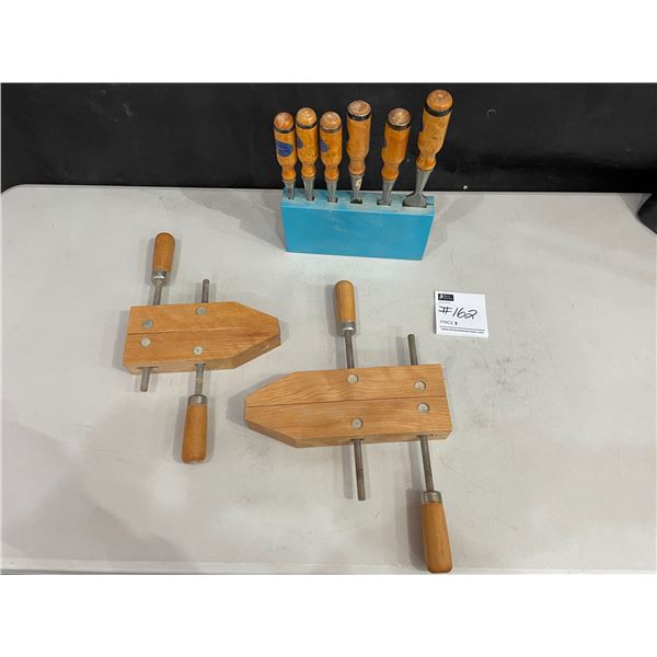 Hand Screw Clamps x2 - Eskilstuna Chisel Set