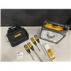 Image 1 : Dewalt Work Light DC020 - Tool Pouch - Assorted Drill Bits