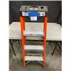 Image 1 : 4' Industrial Lite Folding Ladder