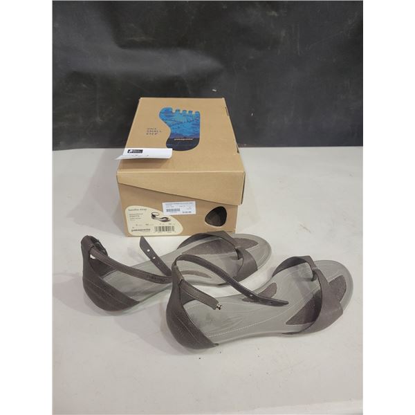 Patagonia Bandha Strap Ladies' Sandal USA (Size 9) - Slightly worn