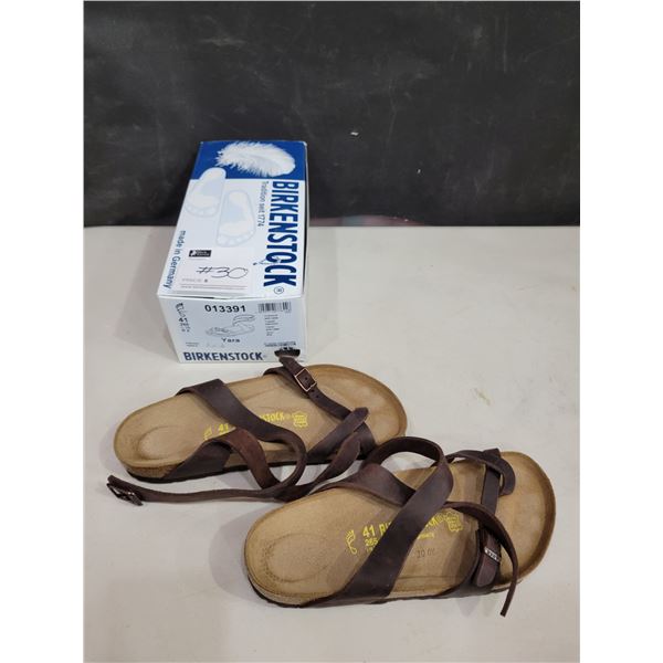 Birkenstock Yara Sandal - Mens 8 - Ladies 10 (Brand New)