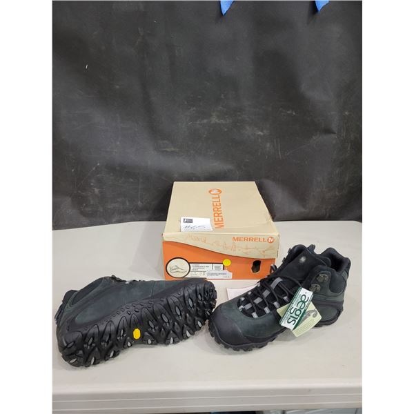 Merrell Chameleon Waterproof - Mens USA 9 (Brand New)