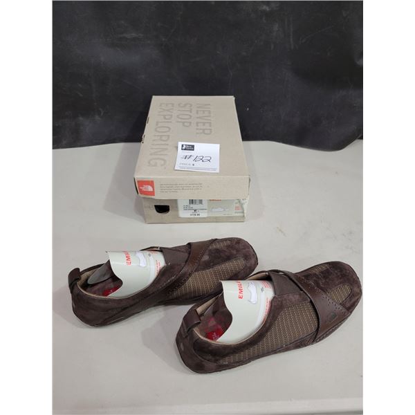 The North Face Emilee - Womens 10 (Brand New)