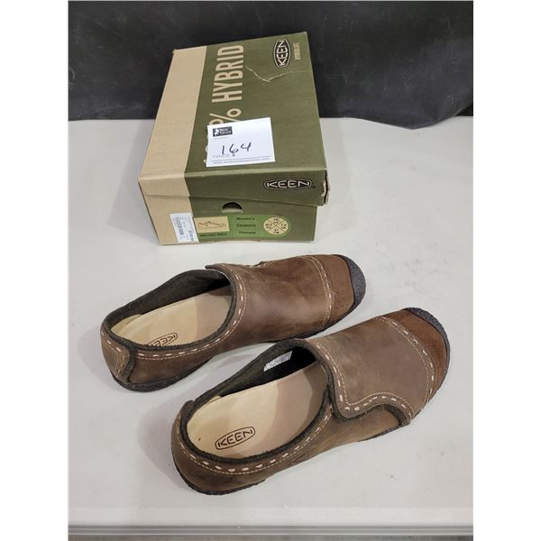 Keen Chamonix - Womens Size 10 (Brand New)