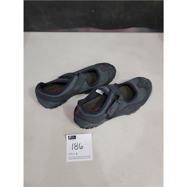 Columbia - Size 9.5 (Brand New No Box)