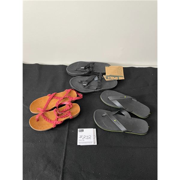 Women's Sandals Size 9 - Bearpaw - Rider - Teva (New)