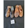 Image 1 : Women's UGG Clogs x2 Size 9 (Like New)