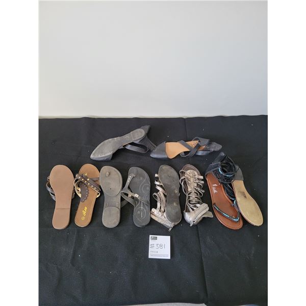 Women's Sandals Size 8 x5 (Slightly Worn)