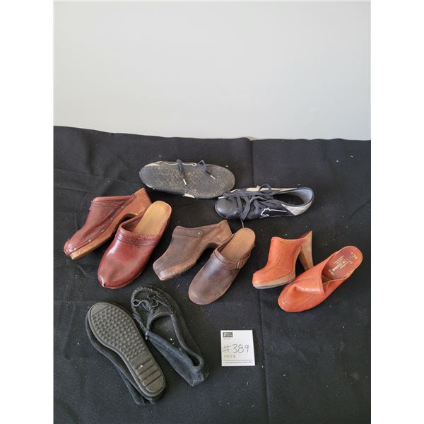 Women's Shoes Size 7-7.5 x5 (Slightly Worn)