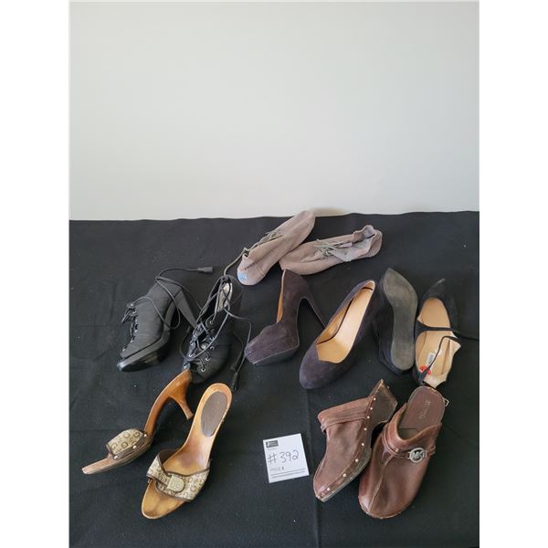 Women's Shoes Size 9-9.5 x6 (Slightly Worn)