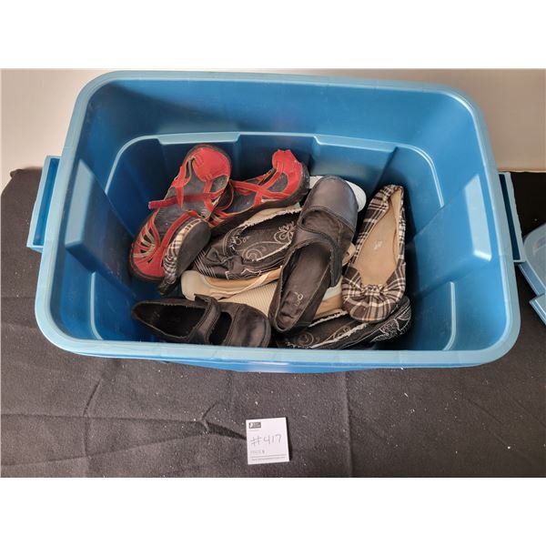 *Mystery Bin!* 12 Pairs of Women's Shoes/Sandals/Sneakers/Boots Sizes Unknown (Some Brand New/Some U