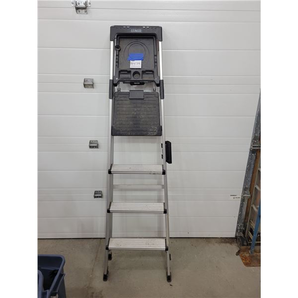 Cosco 6' Folding Step Ladder