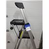 Image 3 : Cosco 6' Folding Step Ladder