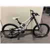 Image 2 : ROCKY MOUNTAIN FLATLINE WORLD CUP, 9 SPEED, FULL SUSPENSION MOUNTAIN BIKE WITH FULL DISC BRAKES