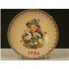 Image 1 : Goebel 1986 Hummel Annual Plate #2360108