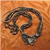 Image 4 : Carved Agate Multi-Strand Butterfly Necklace