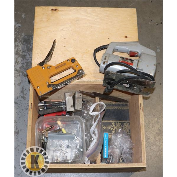 WOOD BOX OF ASSORTED TOOLS AND HARDWARE