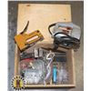 Image 1 : WOOD BOX OF ASSORTED TOOLS AND HARDWARE