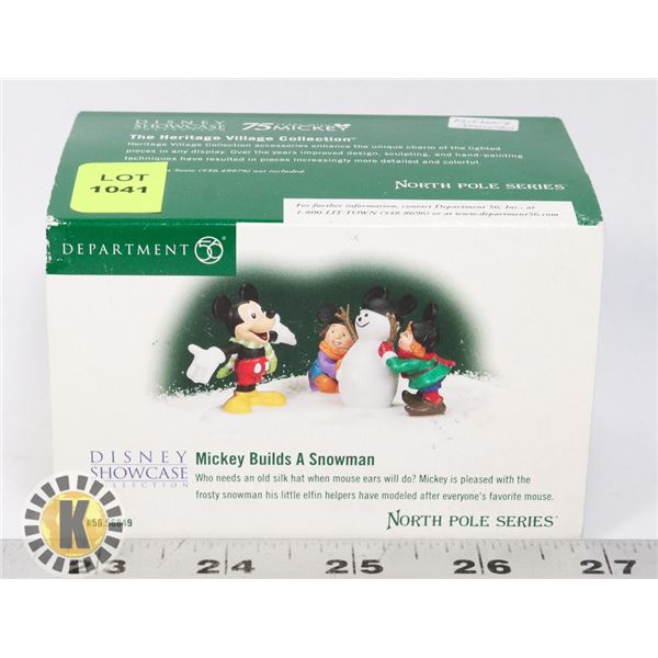 DEPARTMENT 56 MICKEY BUILDS A SNOWMAN