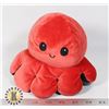 Image 1 : REVERSABLE OCTOPUS PLUSH TOY
