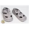 Image 1 : RUBBER SANDALS SIXE EU 190