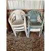 Image 1 : 8 Plastic Lawn Chairs