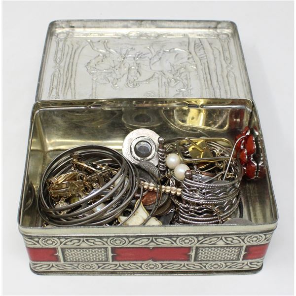 ESTATE TIN BOX OF VARIOUS JEWELRY & COINS ETC.