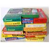 Image 1 : BOX OF 14 VINTAGE JIGSAW PUZZLES