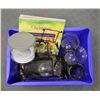 Image 1 : BOX OF HOUSEHOLD CONTENTS