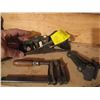 Image 1 : SMALL HANDPLANE, WOOD CLAMP & SMALL VICE