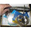 Image 2 : HOLDER WITH ASST. CUTTING BLADES