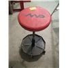 Image 1 : ADJUSTABLE MECHANIC'S STOOL ON WHEELS