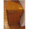 Image 1 : OAK SINGLE DOOR CABINET WITH SLIDEOUT TRAY