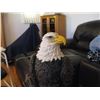 Image 2 : EAGLE FIGURINE, THE GREY ROCK COLLECTION