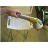Image 2 : SUCTION MOUNT BATHTUB HANDLE & STOOL