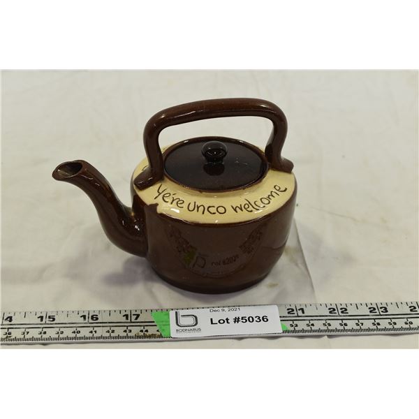Pottery Teapot – Ye’re Unco Welcome